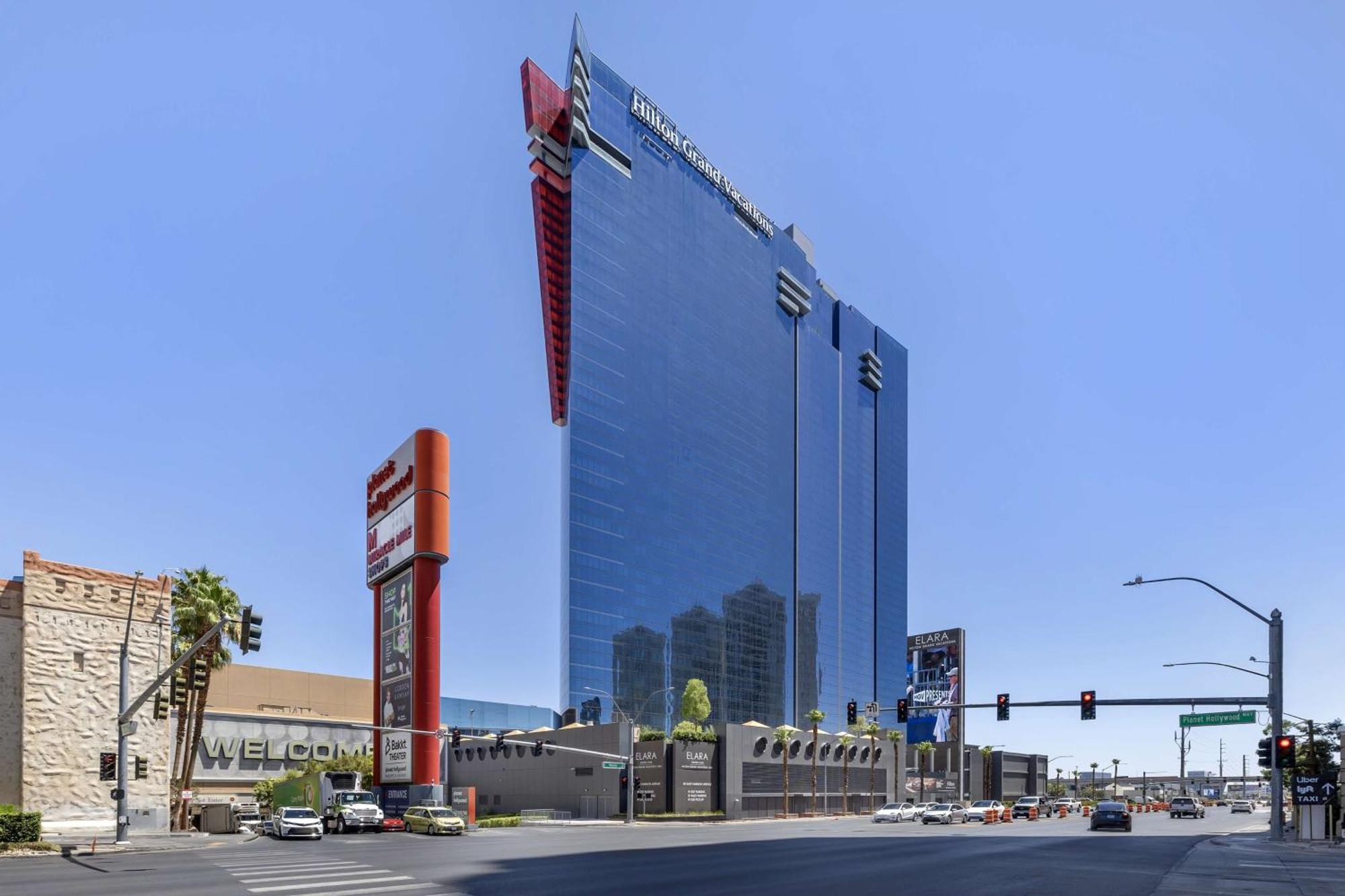 Hilton Grand Vacations Club Elara Center Strip Las Vegas Hotel Exterior photo